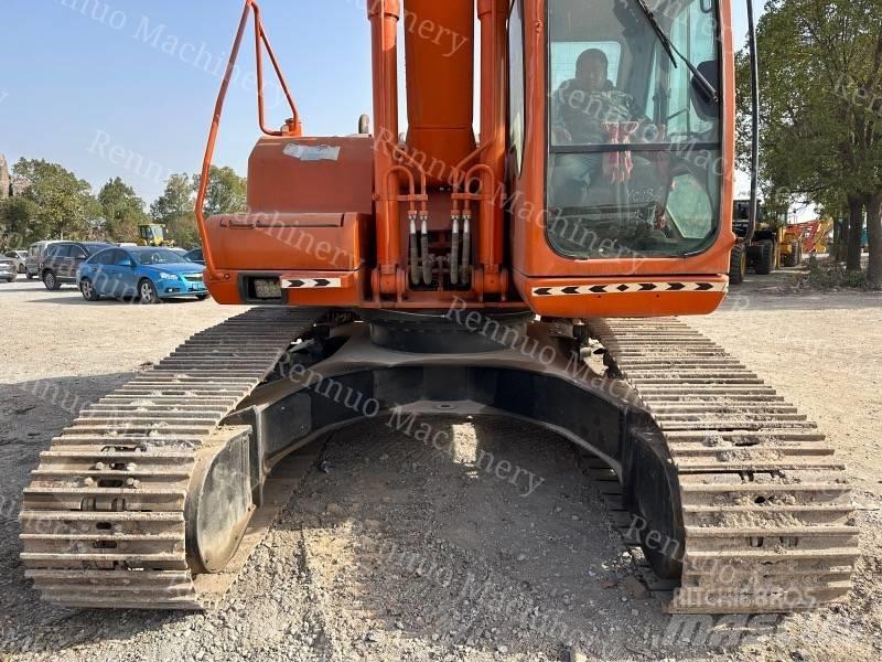 Doosan DH220LC-7 Гусеничні екскаватори