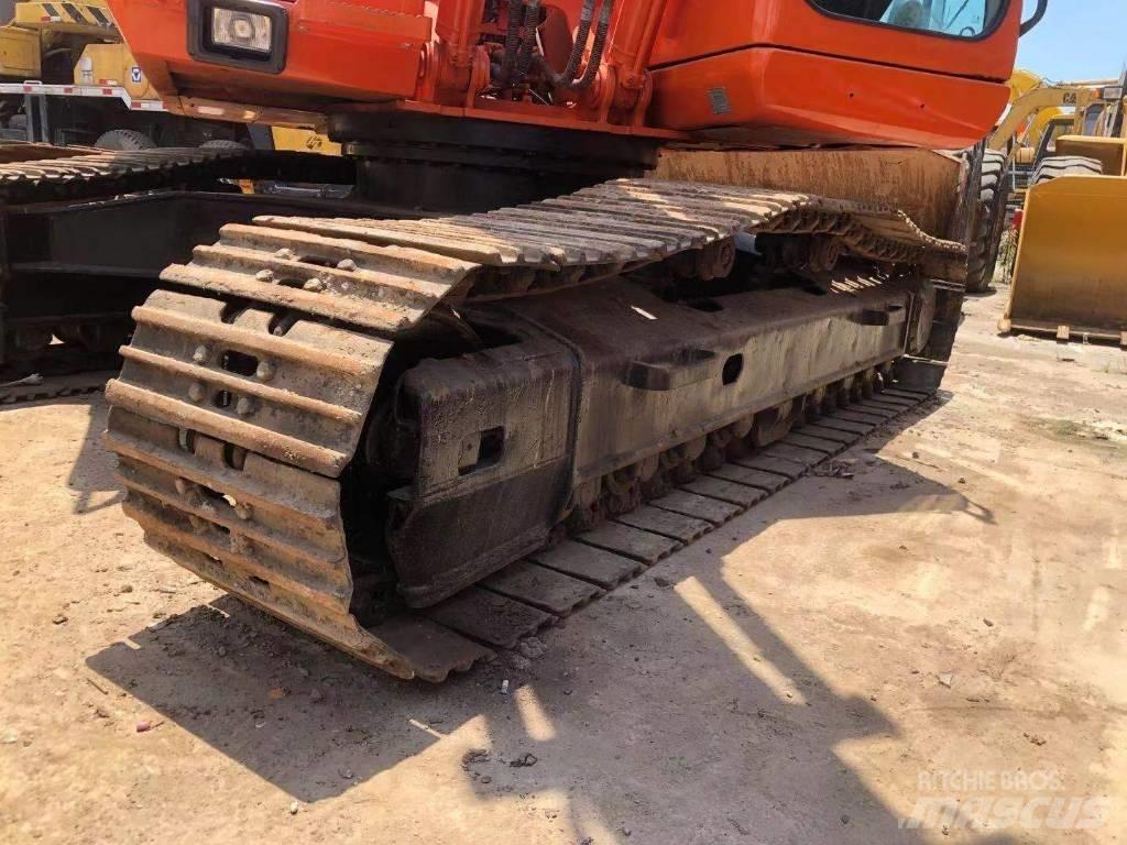 Doosan DH220LC-7 Гусеничні екскаватори