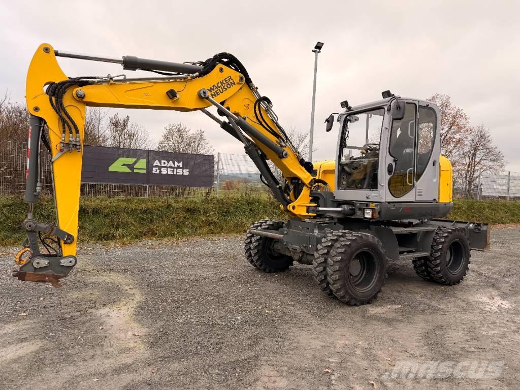 Wacker Neuson EW100 Колісні екскаватори