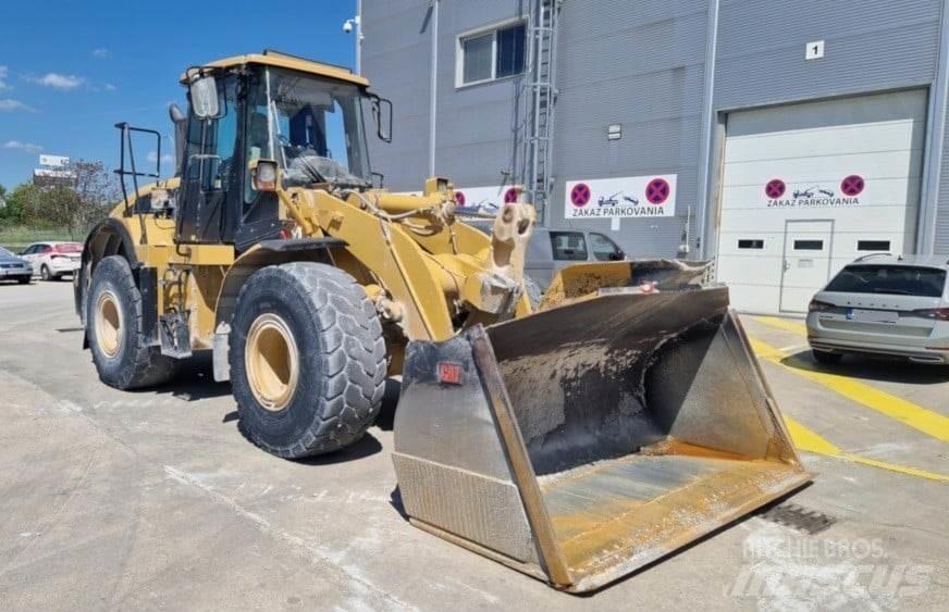 CAT 962H Фронтальні навантажувачі