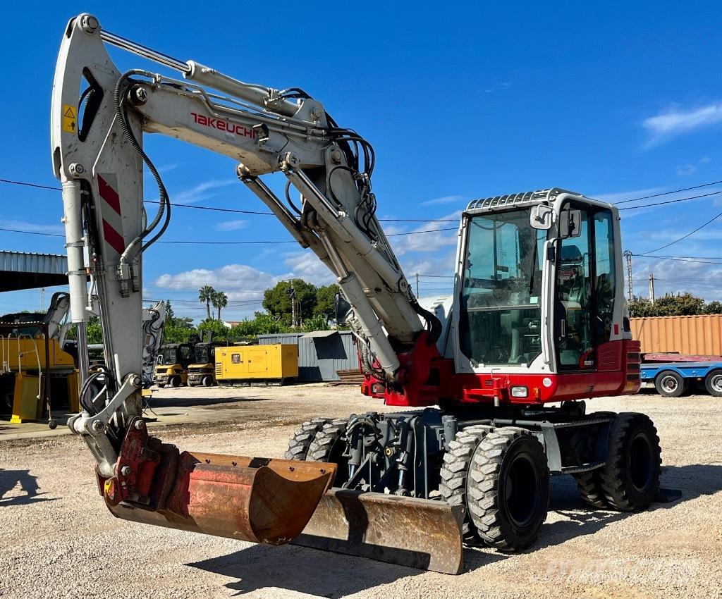 Takeuchi TB 295 W Колісні екскаватори
