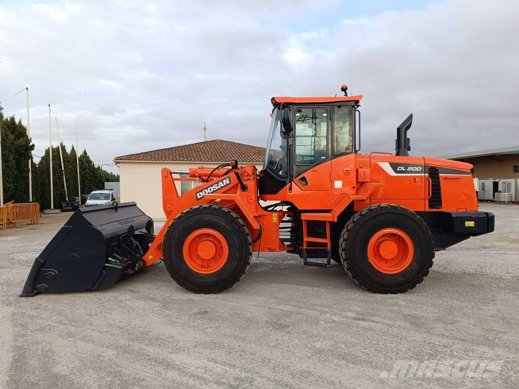 Doosan DL200-5 Малі навантажувачі