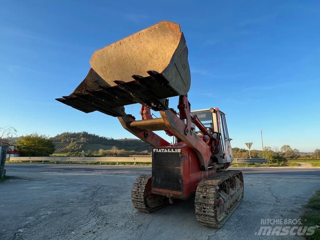 Fiat-Hitachi FL 14E Гусеничні вантажники