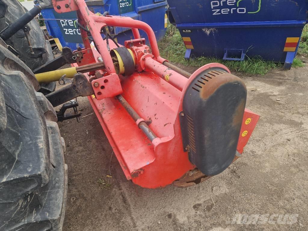 Dragone VL240 Газонні і лукові косилки