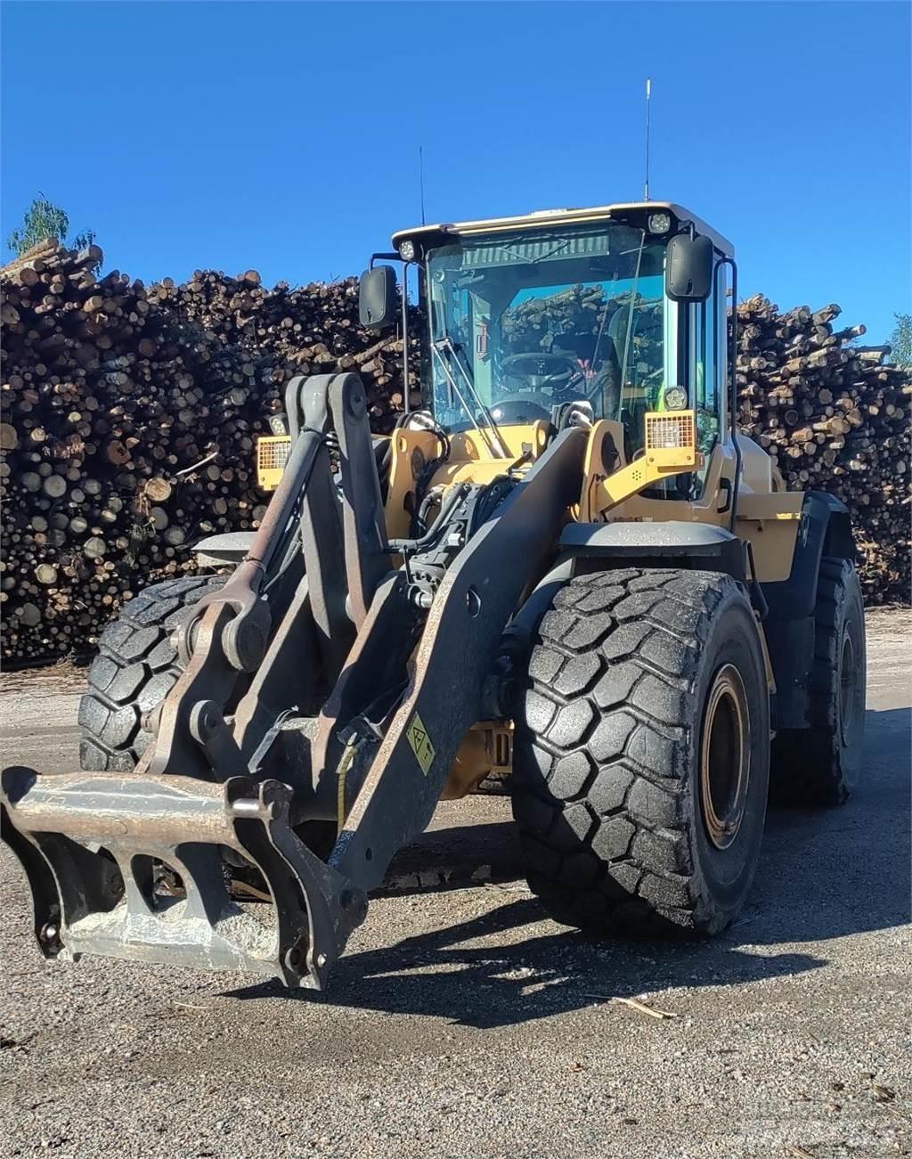 Volvo L110G Фронтальні навантажувачі