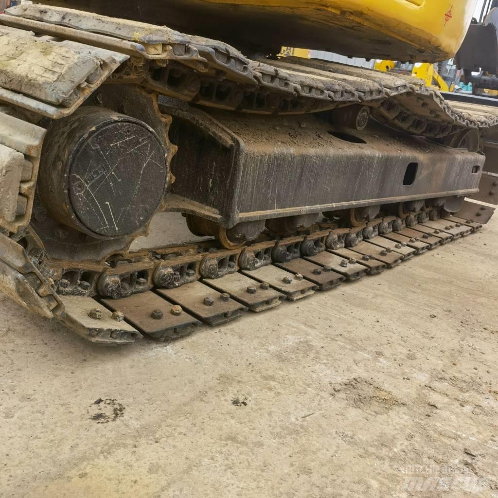 Komatsu PC78US-6 Гусеничні екскаватори