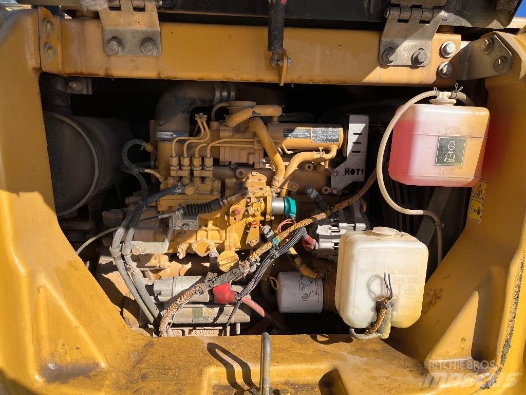 CAT 308 E 2 CR Середні екскаватори 7т. - 12т.