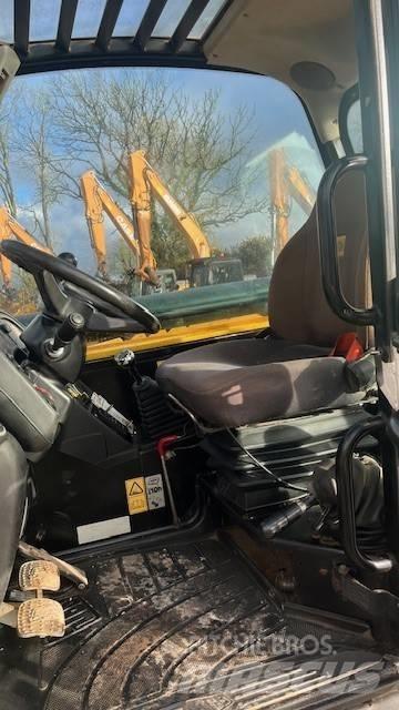 JCB 535-140 Телескопічний навантажувач