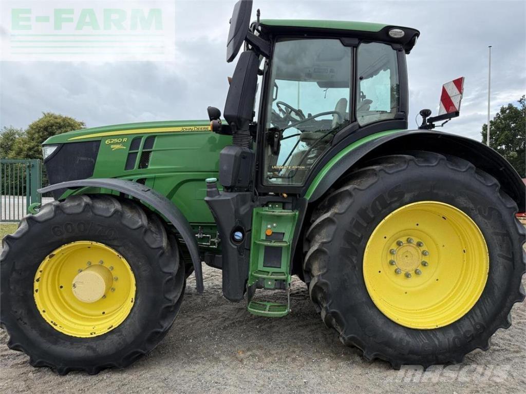 John Deere 6250r Трактори