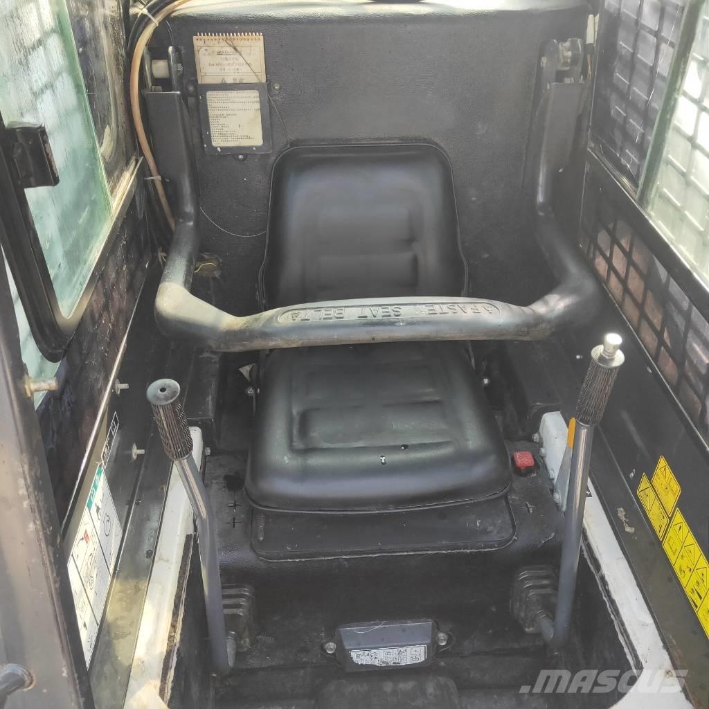 Bobcat S16 Міні-навантажувачі