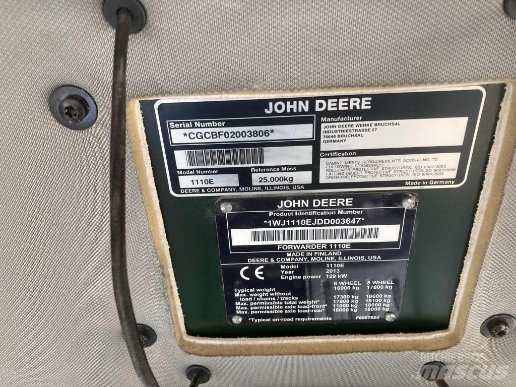 John Deere 1110E Форвардери