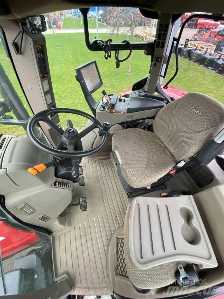 Case IH Puma 240 CVX Трактори