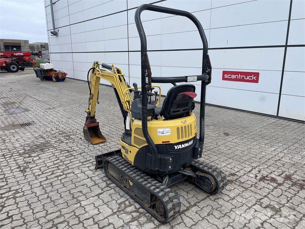 Yanmar VIO12 Колісні екскаватори