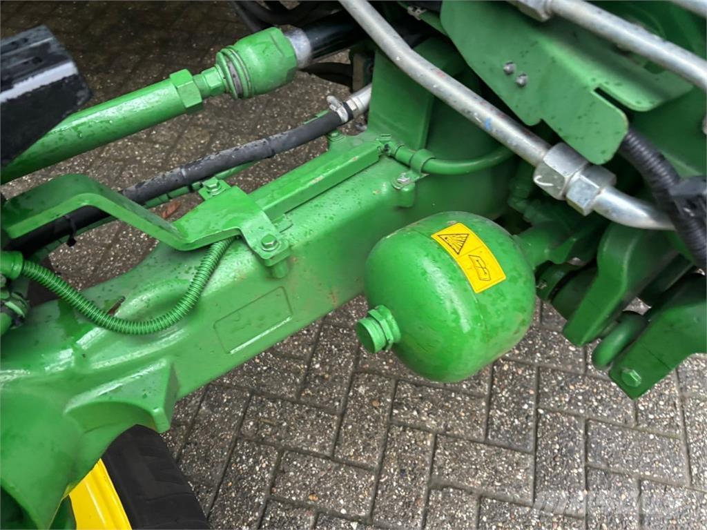 John Deere 6R185 Трактори