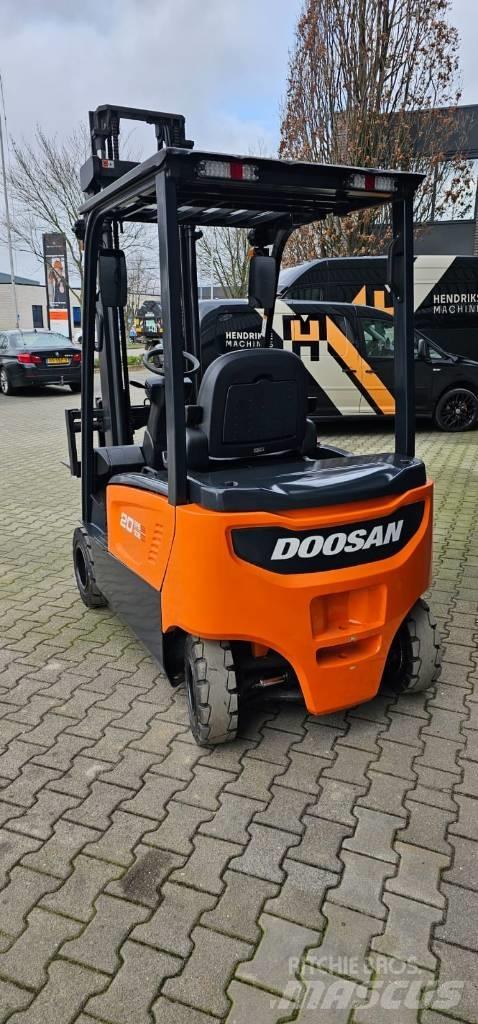 Doosan B20X-7 Електронавантажувачі
