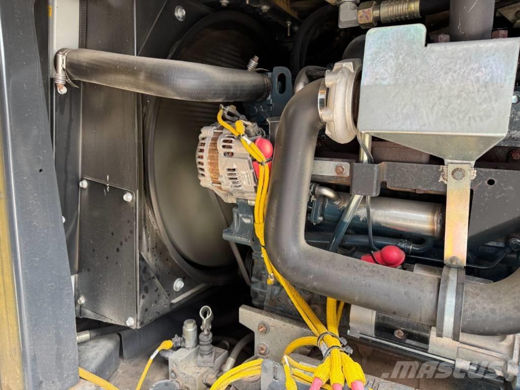 Bomag BW 174 AP-4V Котки тротуарні