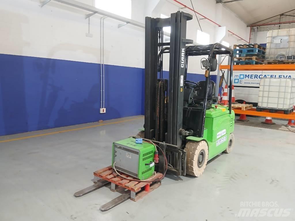 Clark GEX 25 Електронавантажувачі