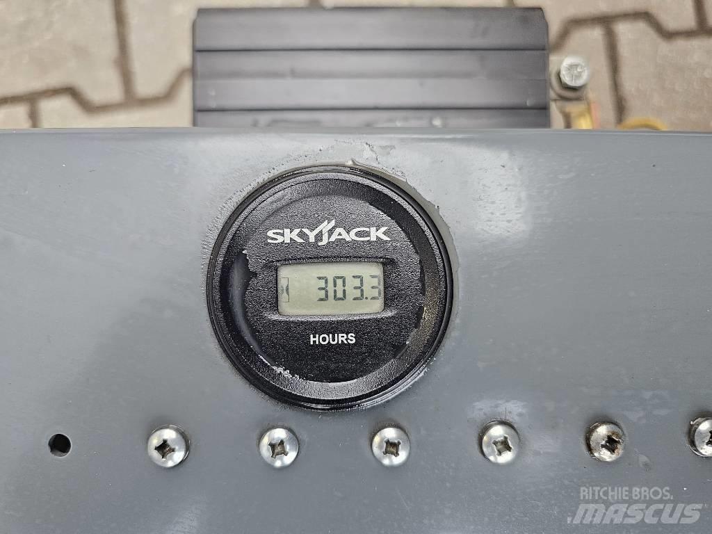 SkyJack SJ III4632 Підйомники-ножиці