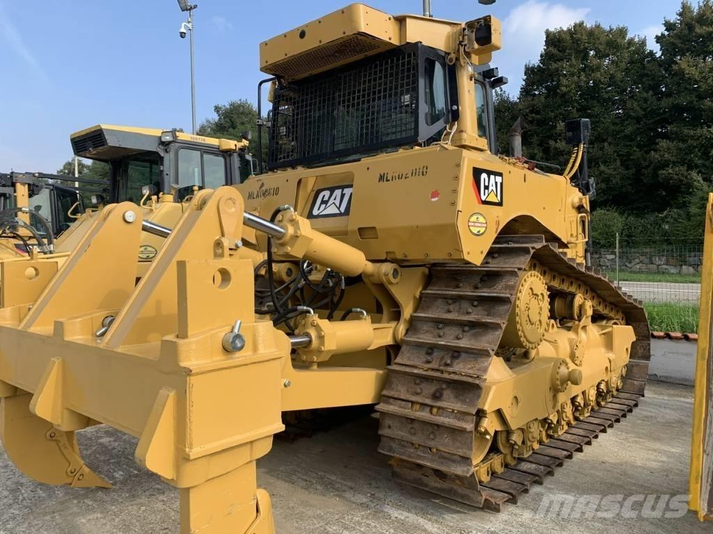 CAT D 8 T Гусеничні бульдозери