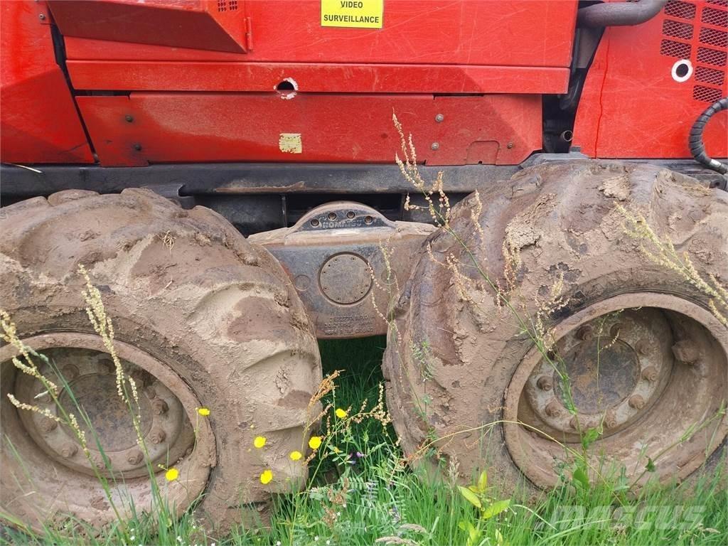 Komatsu 860.4 Форвардери