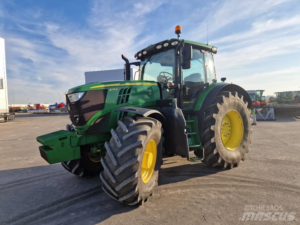 John Deere 6215 R Трактори