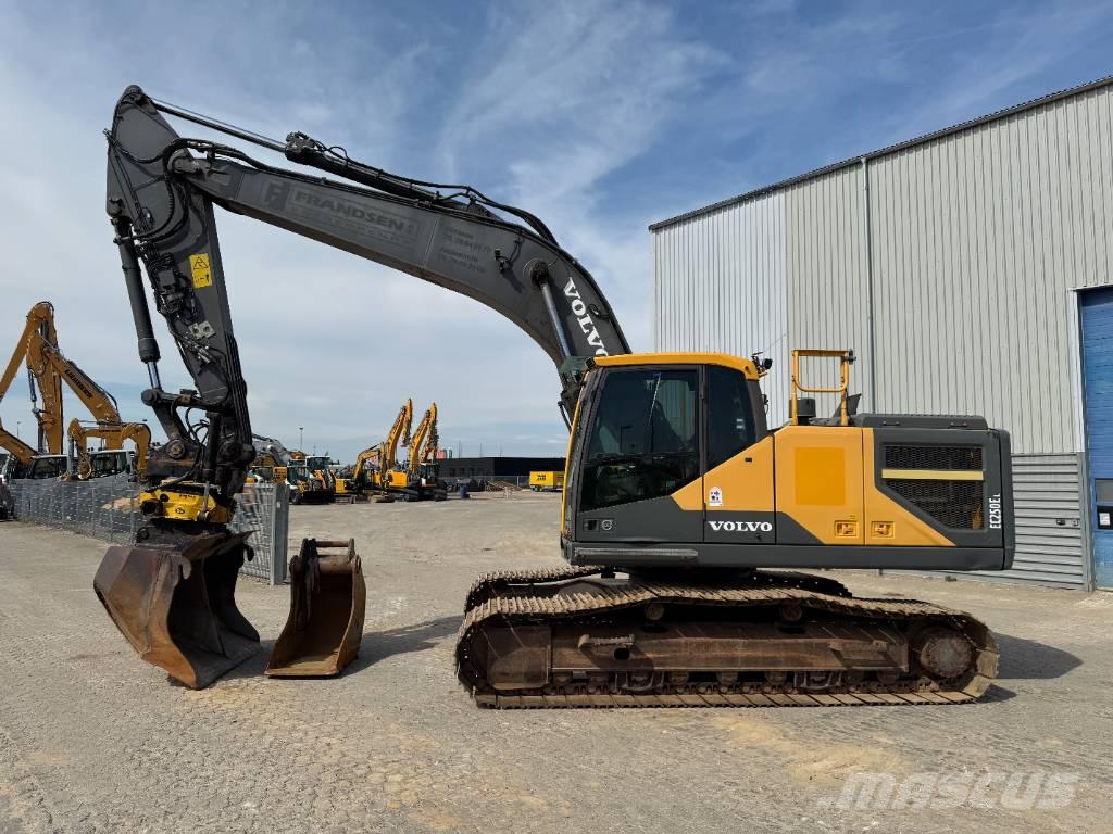 Volvo EC 250 EL Гусеничні екскаватори