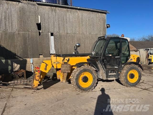JCB 540-140 Телескопічні навантажувачі