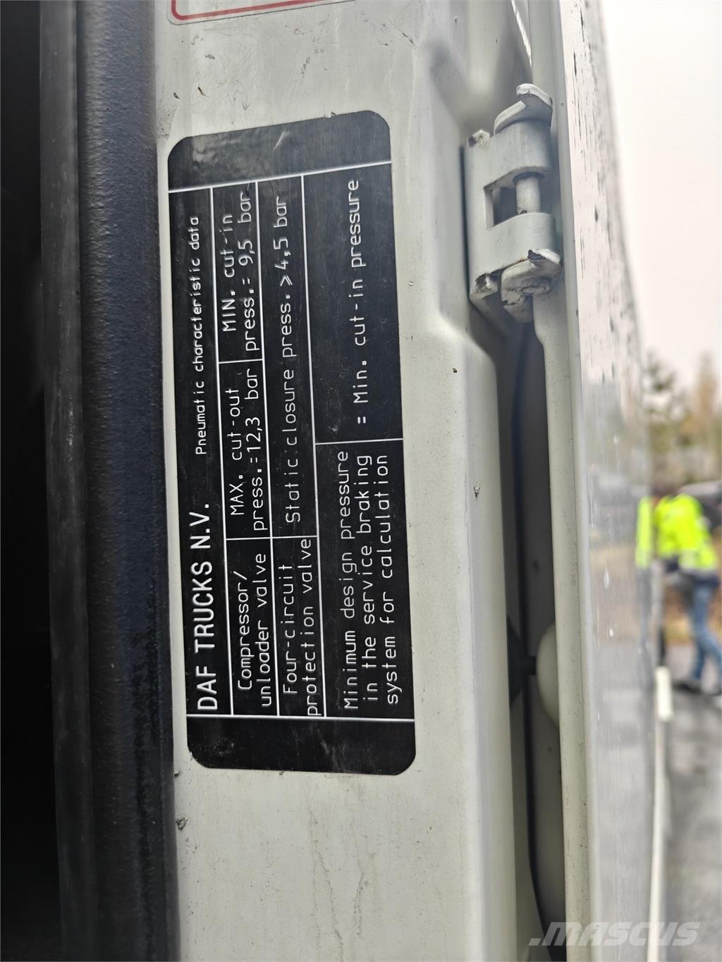 DAF XF 460 FAK Шасі з кабіною