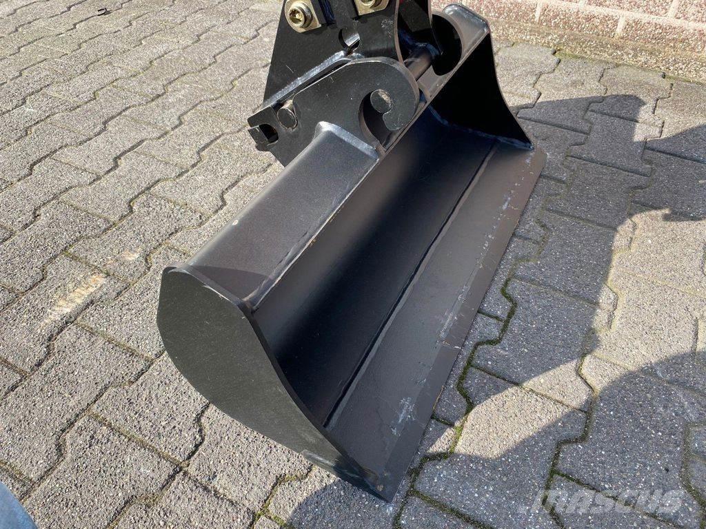 Yanmar SV08 Міні-екскаватори < 7т
