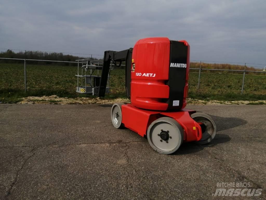 Manitou 120 AETJ Колінчаті підйомники