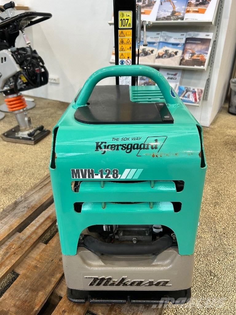 Mikasa MVH 128GH Віброплити та вібротрамбовки