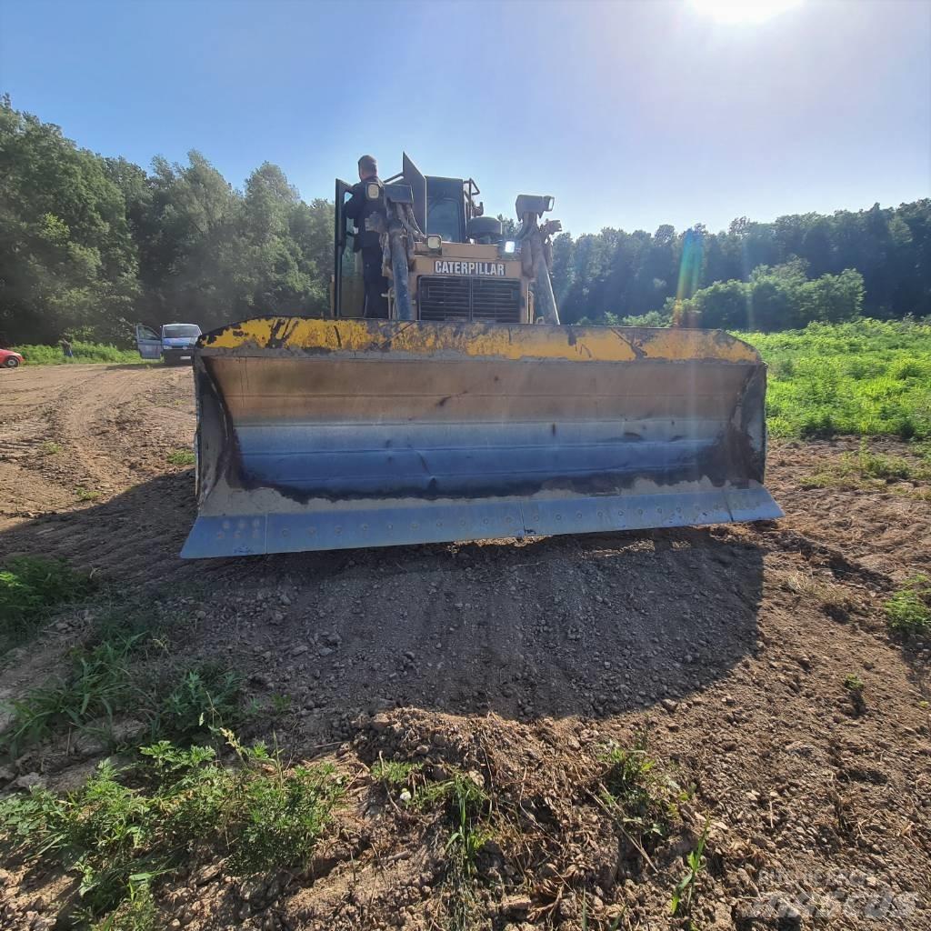 CAT D 6 T LGP Гусеничні бульдозери