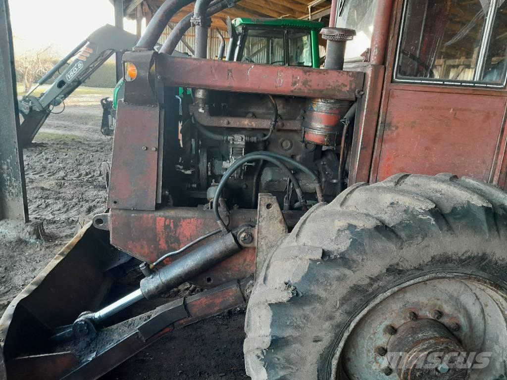 LKT 80 Трельовочні трактора