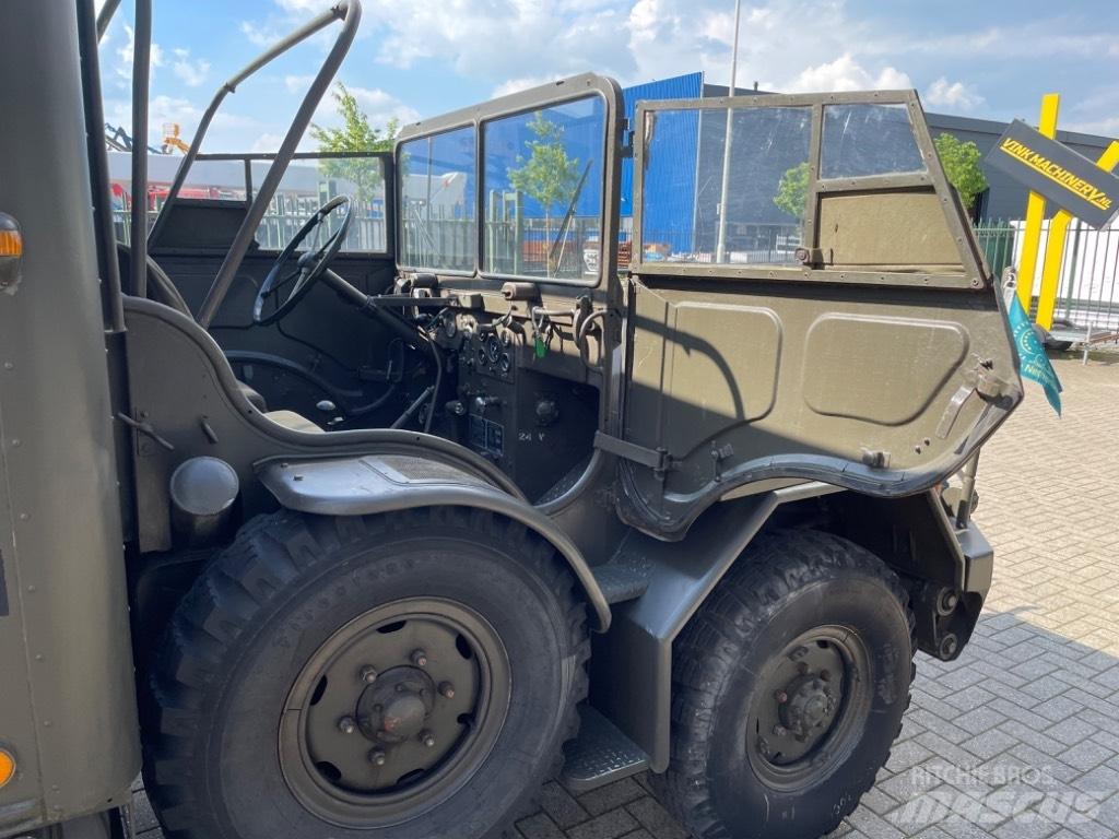 DAF YA 126 GWT Машини швидкої допомоги