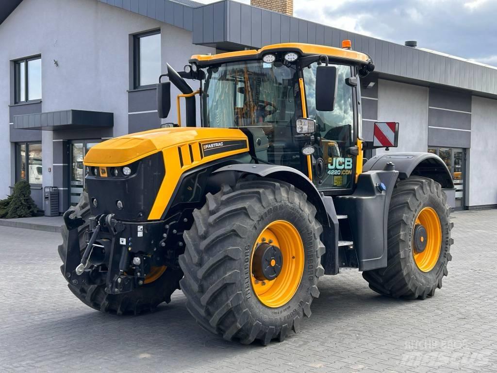 JCB 4220 ICON Трактори