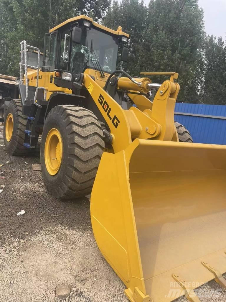 SDLG LG 956F Фронтальні навантажувачі