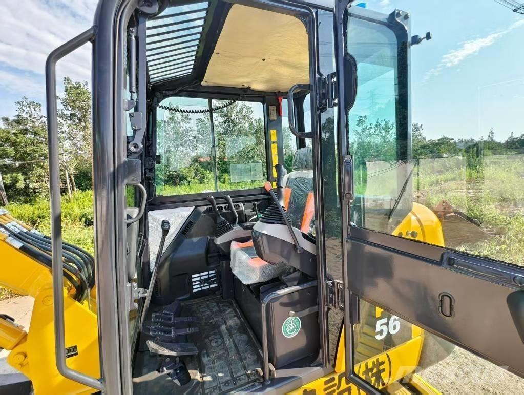 Komatsu PC 56-7 Міні-екскаватори < 7т