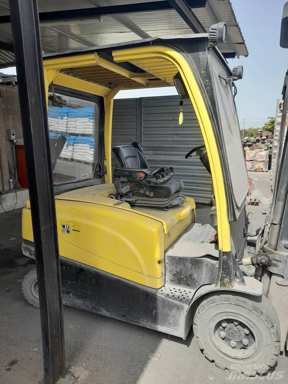 Hyster J2.5XN Електронавантажувачі