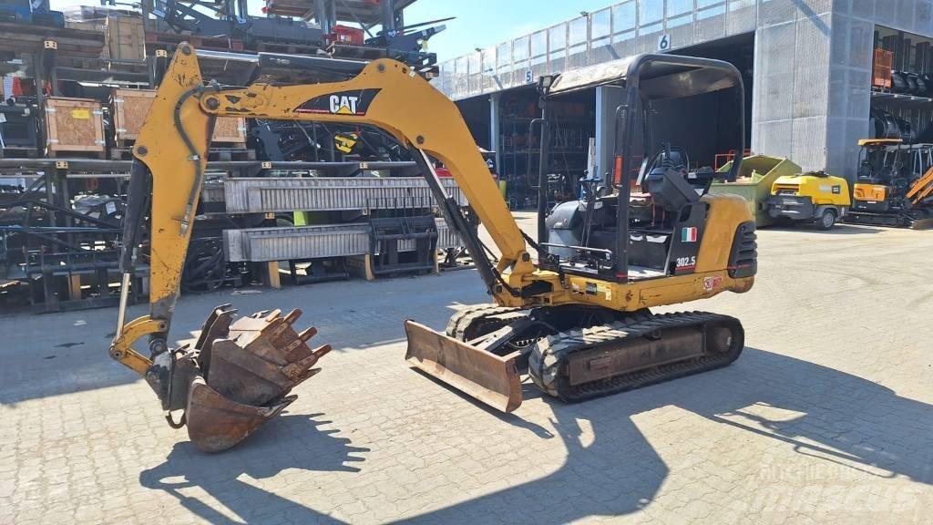 CAT 302.5 Міні-екскаватори < 7т