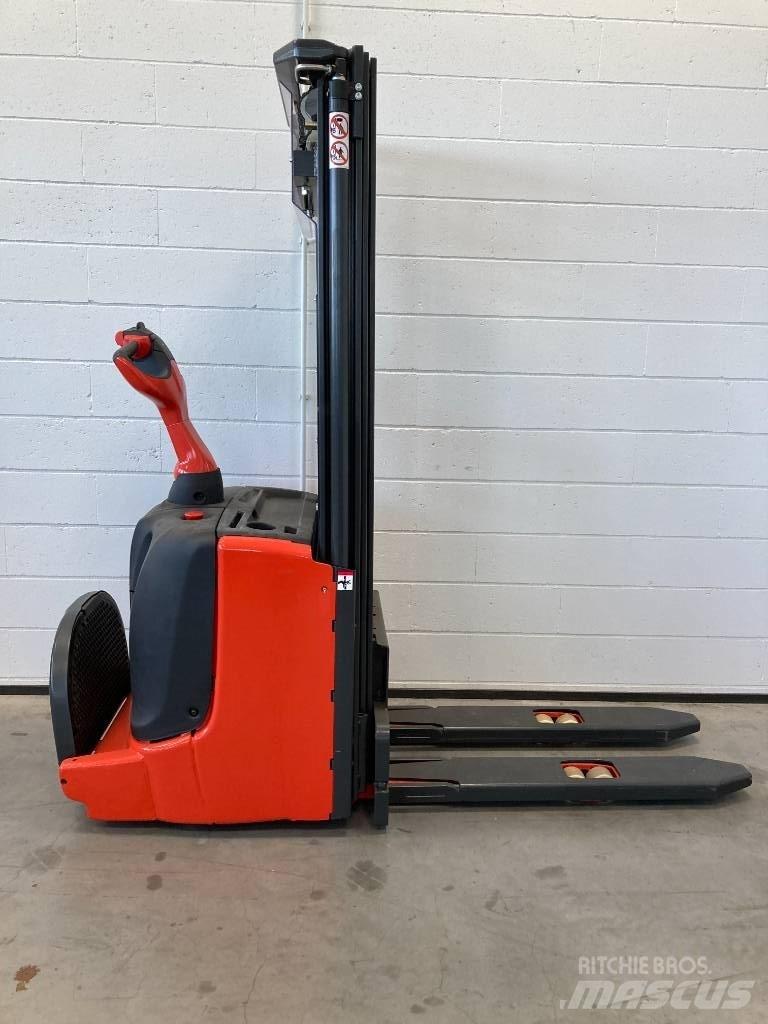 Linde L14P/1169 Самохідні електроштабелери