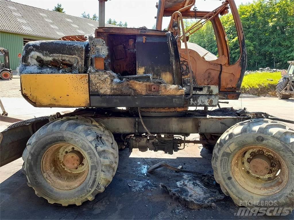 Liebherr A314 Трактори