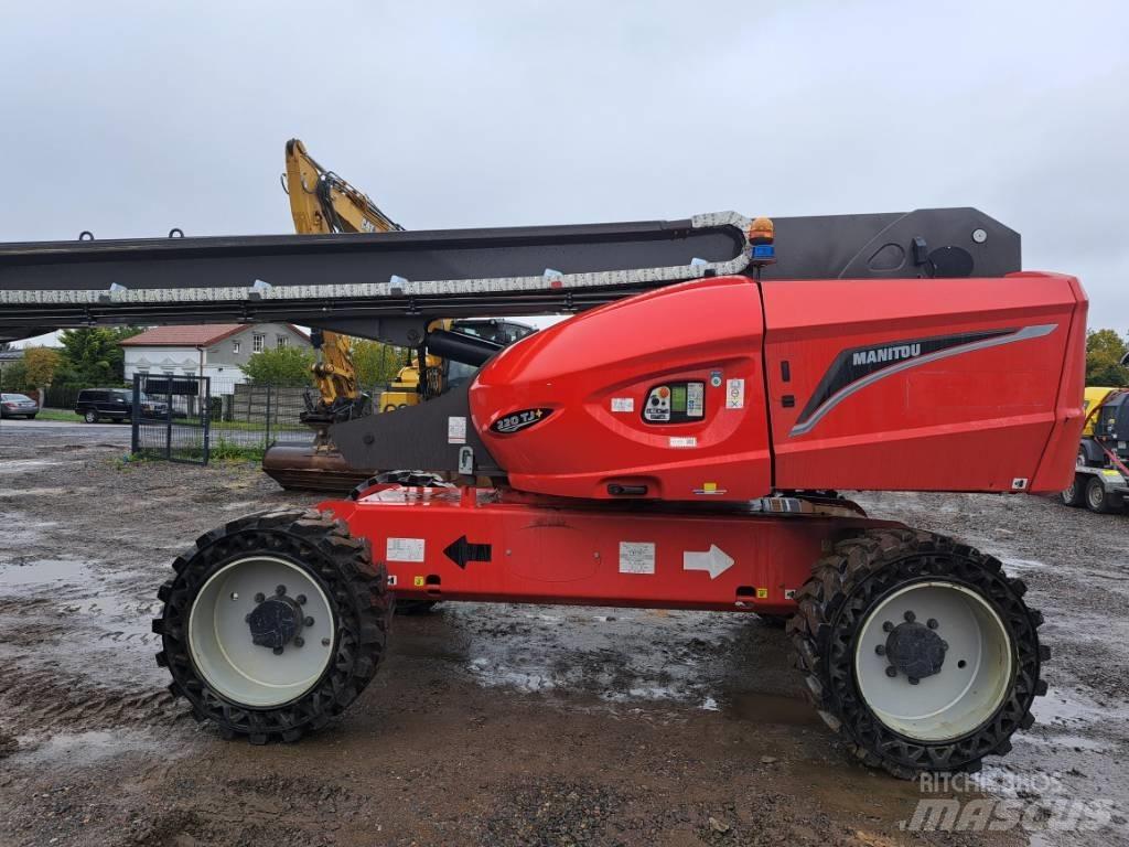 Manitou 220TJ Телескопічні підйомники