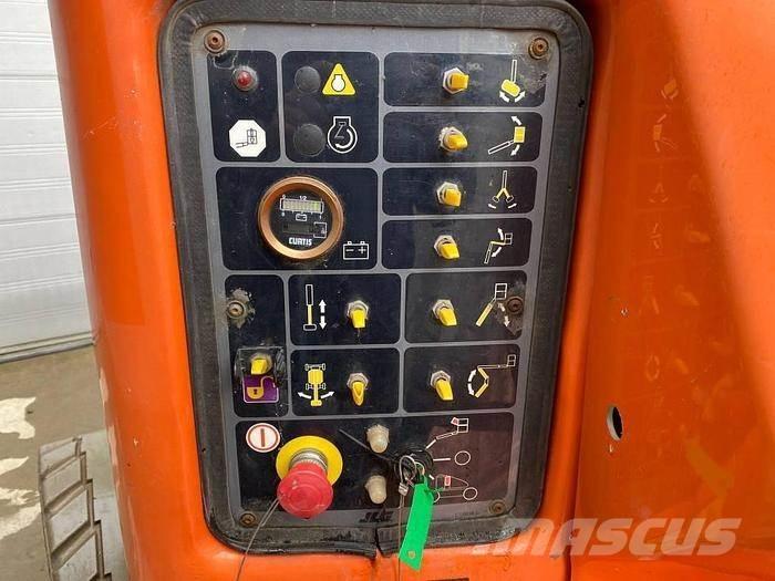 JLG E400AJP Колінчаті підйомники