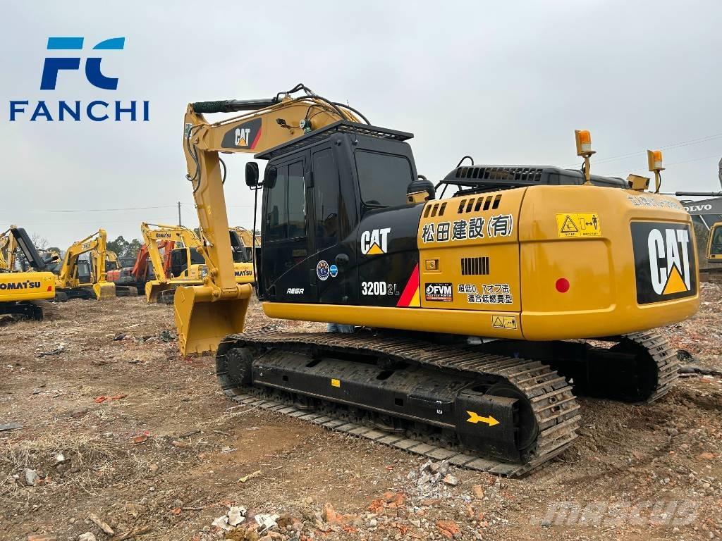 CAT 320d2 Гусеничні екскаватори