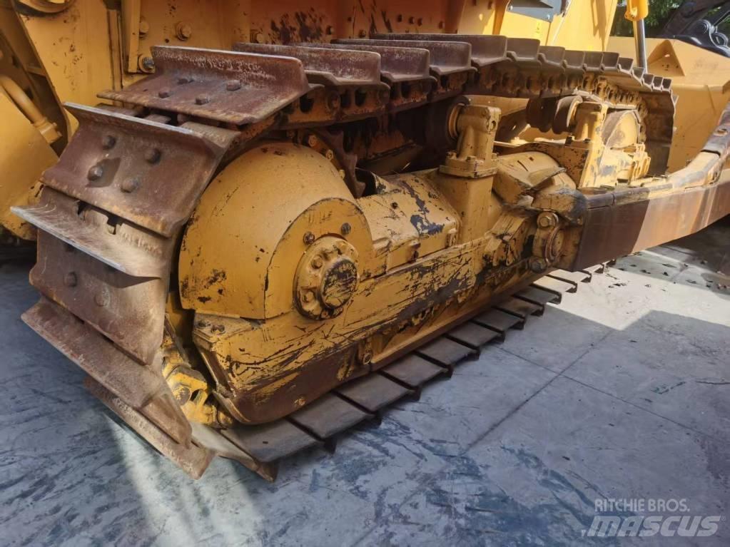 Shantui SD 23 Гусеничні бульдозери