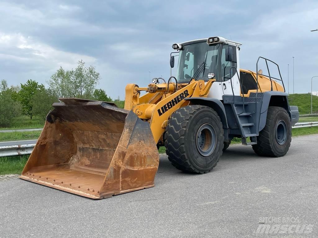 Liebherr L580 Фронтальні навантажувачі