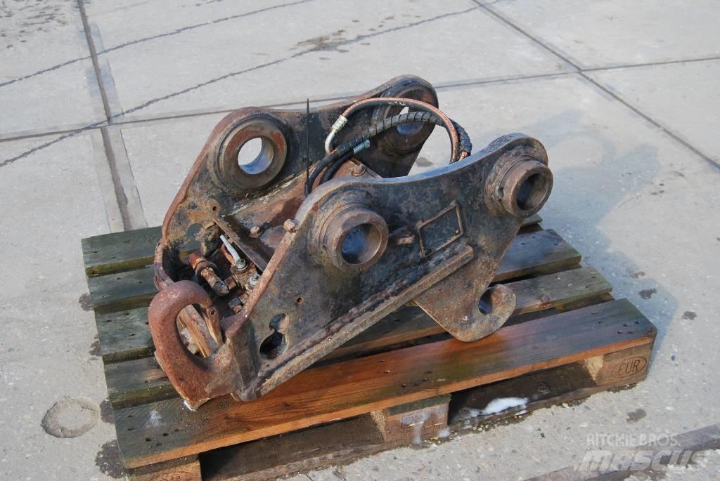  Quickcoupler Швидкі з`єднувачі
