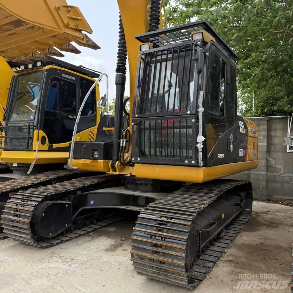 CAT 320 D Гусеничні екскаватори