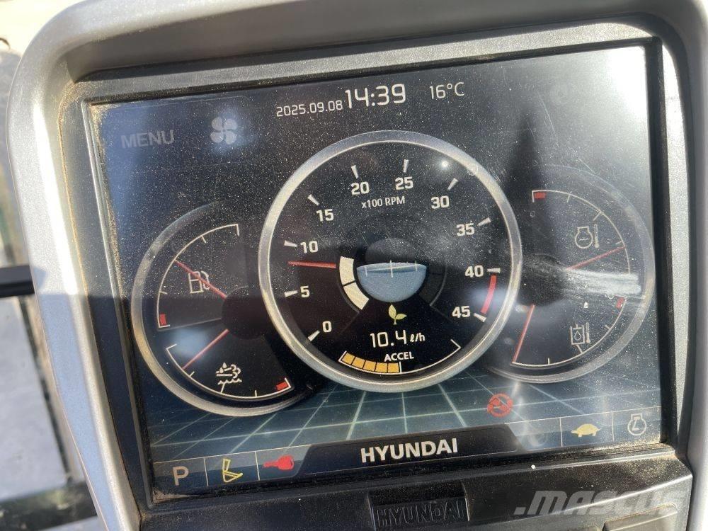 Hyundai HX 140 HW Гусеничні екскаватори