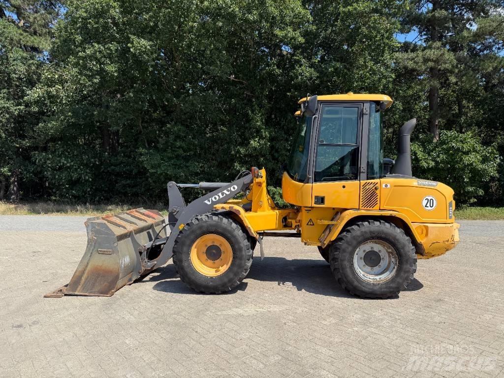 Volvo L 35 G Фронтальні навантажувачі